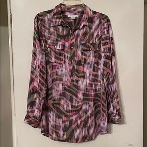 Liz Claiborne women’s M long sleeve multi-colored shirt